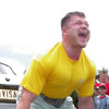 Igor Salomonov in the contest �Lifting a Volga car�&nbsp;[Press for large view]